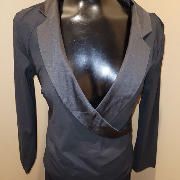 Cbr, black, low cut, dress - Picture 3 of 5